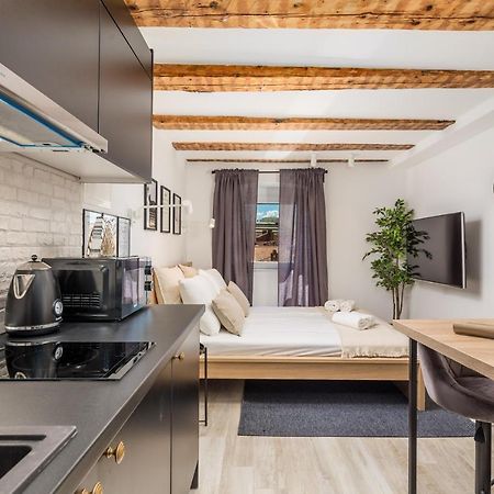 Grota Apartment In The Center 2 Rijeka Ngoại thất bức ảnh